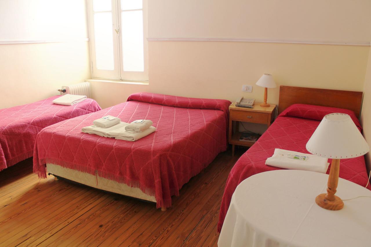 Avenida Hotel Junín Extérieur photo