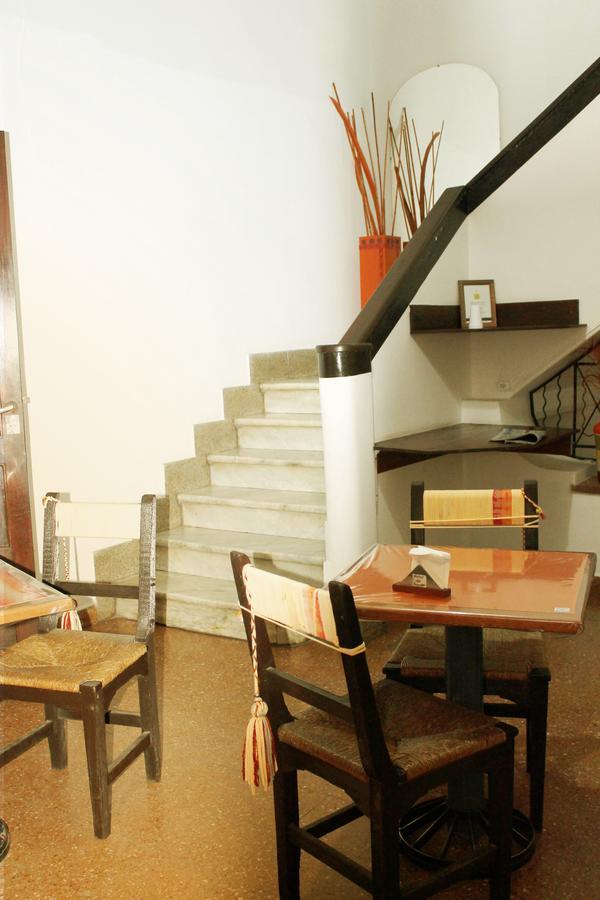 Avenida Hotel Junín Extérieur photo
